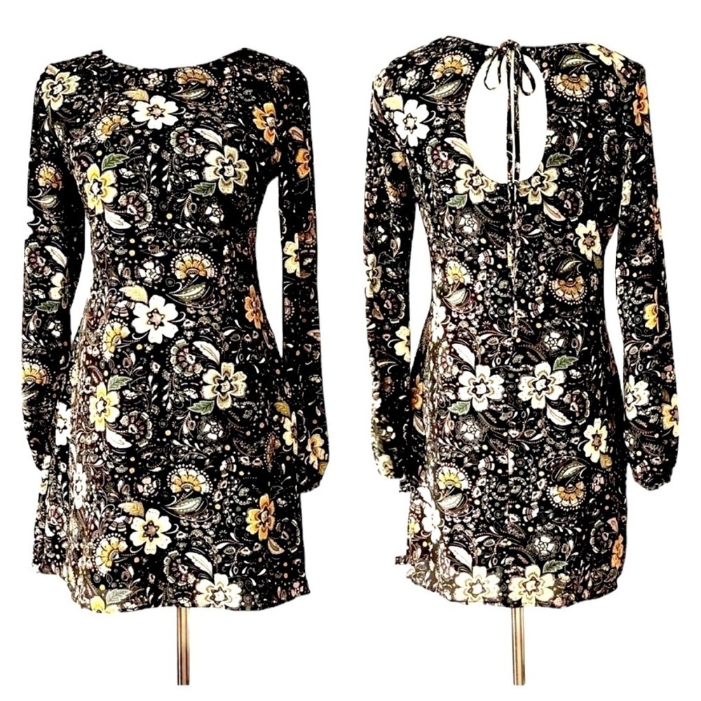 Speechless Long Sleeve Lined Floral Shift Dress Size Small NWT